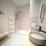 Royal Jacuzzi De Gamme Centre * מולהאוס