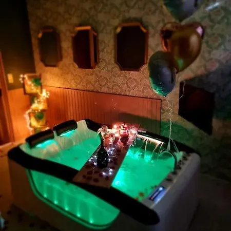 Apartment Royal Jacuzzi De Gamme Centre Mulhouse