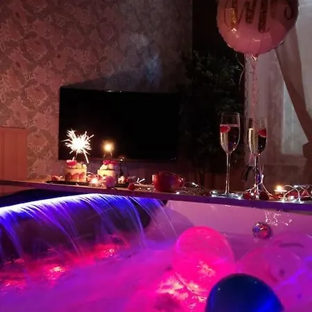 Lägenhet Royal Jacuzzi De Gamme Centre Mulhouse