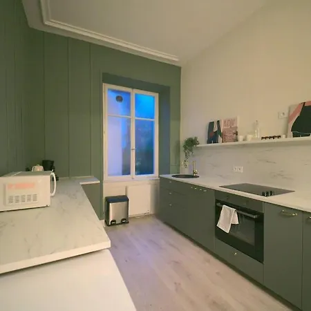 Royal Jacuzzi De Gamme Centre Apartamento *