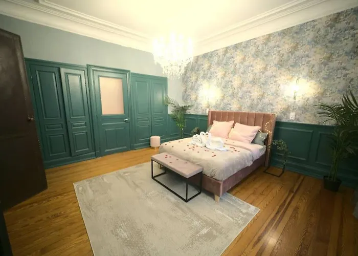 Royal Jacuzzi De Gamme Centre *