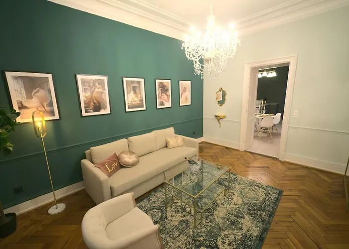 Appartement Royal Jacuzzi De Gamme Centre Mulhouse