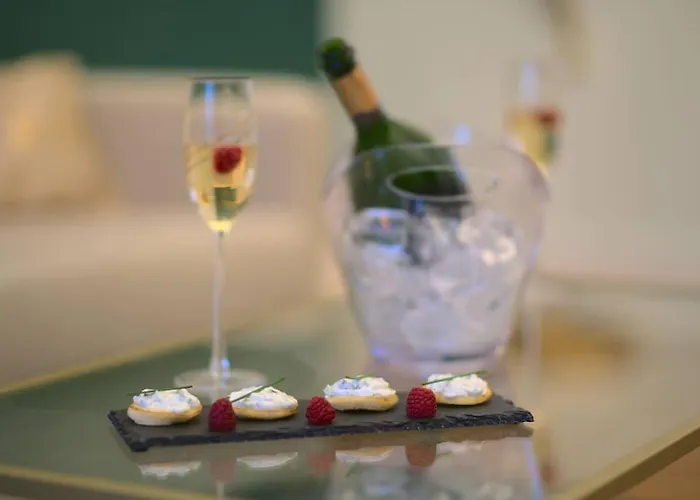 Royal Jacuzzi De Gamme Centre *